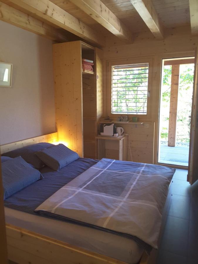 Bed and Breakfast Chalet Tzarbonire Chalais Екстер'єр фото